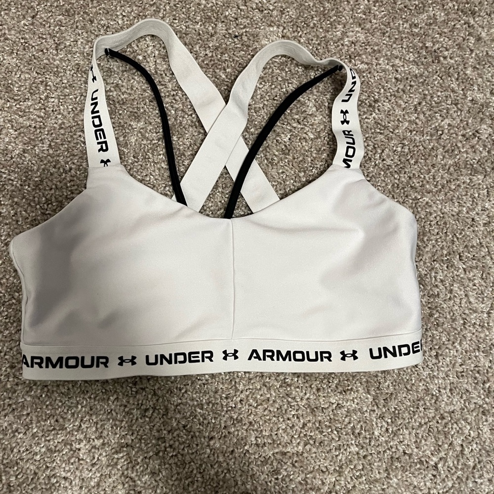 white underarmor sports bra